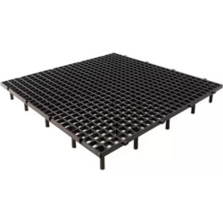 Kratka podłogowa AGROFORTEL - 51x51x8 cm, otwór 1,9 x 1,9 cm, towar używany