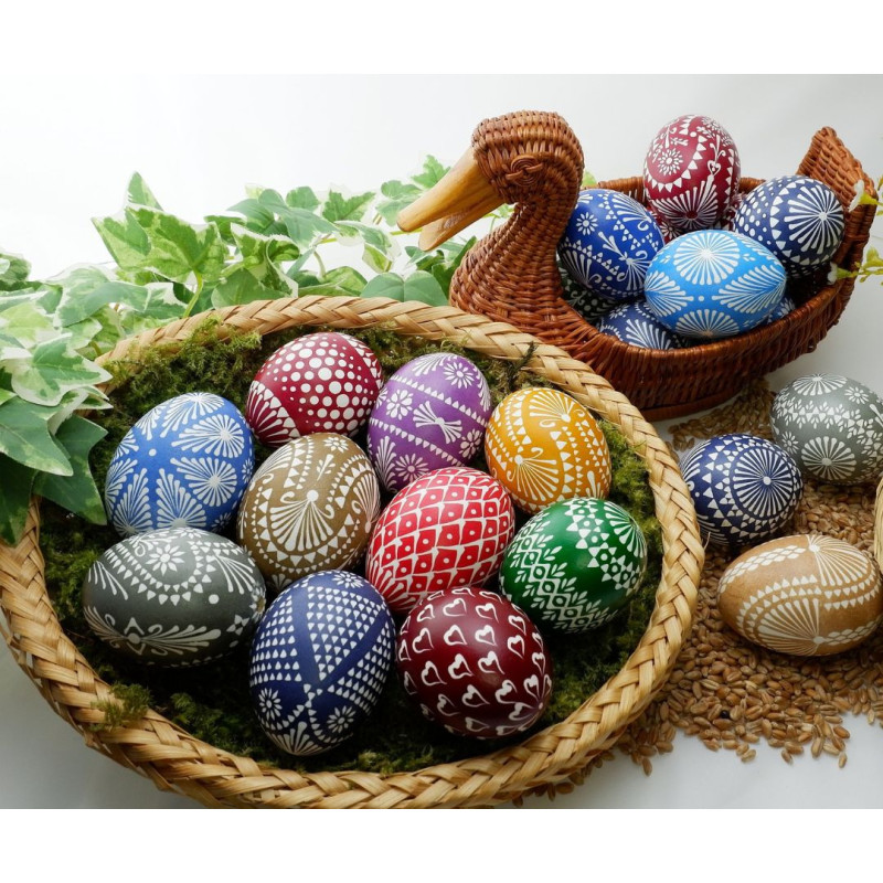 Malowane jajka symbolem Wielkanocy