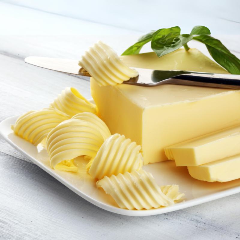 Jakie są główne różnice między masłem a margaryną?